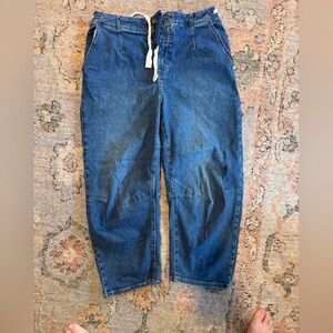 Anthropologie Pilcro Leni Mid Rise Barrel Jean Emmet Wash